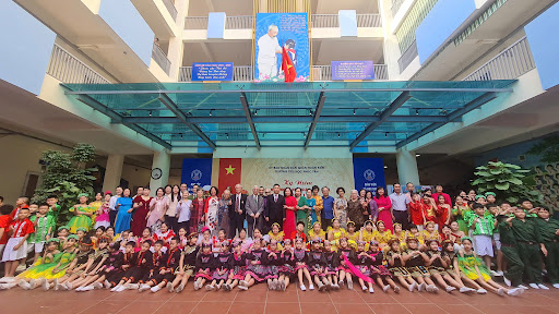 Y tế học đường